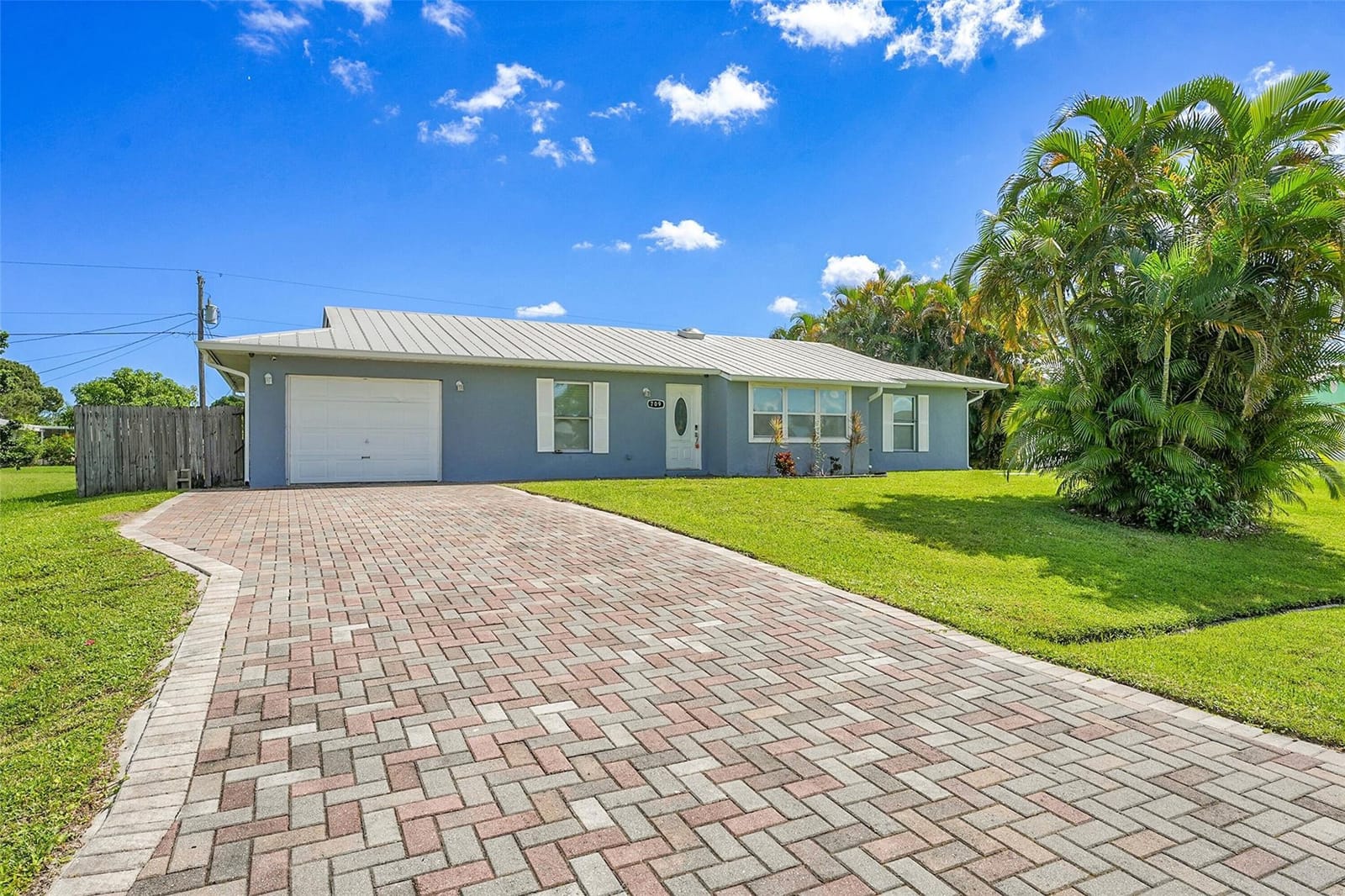 709 SW Dorchester Street, Port St. Lucie, FL 34983