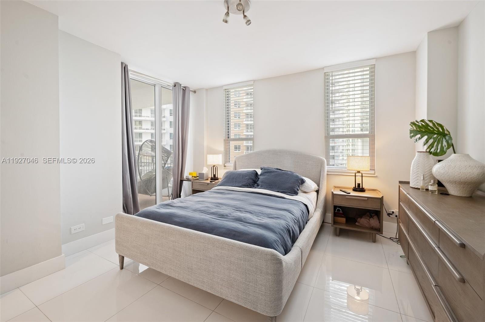 701 Brickell Key Boulevard 1605, Miami, FL 33131 photo 21