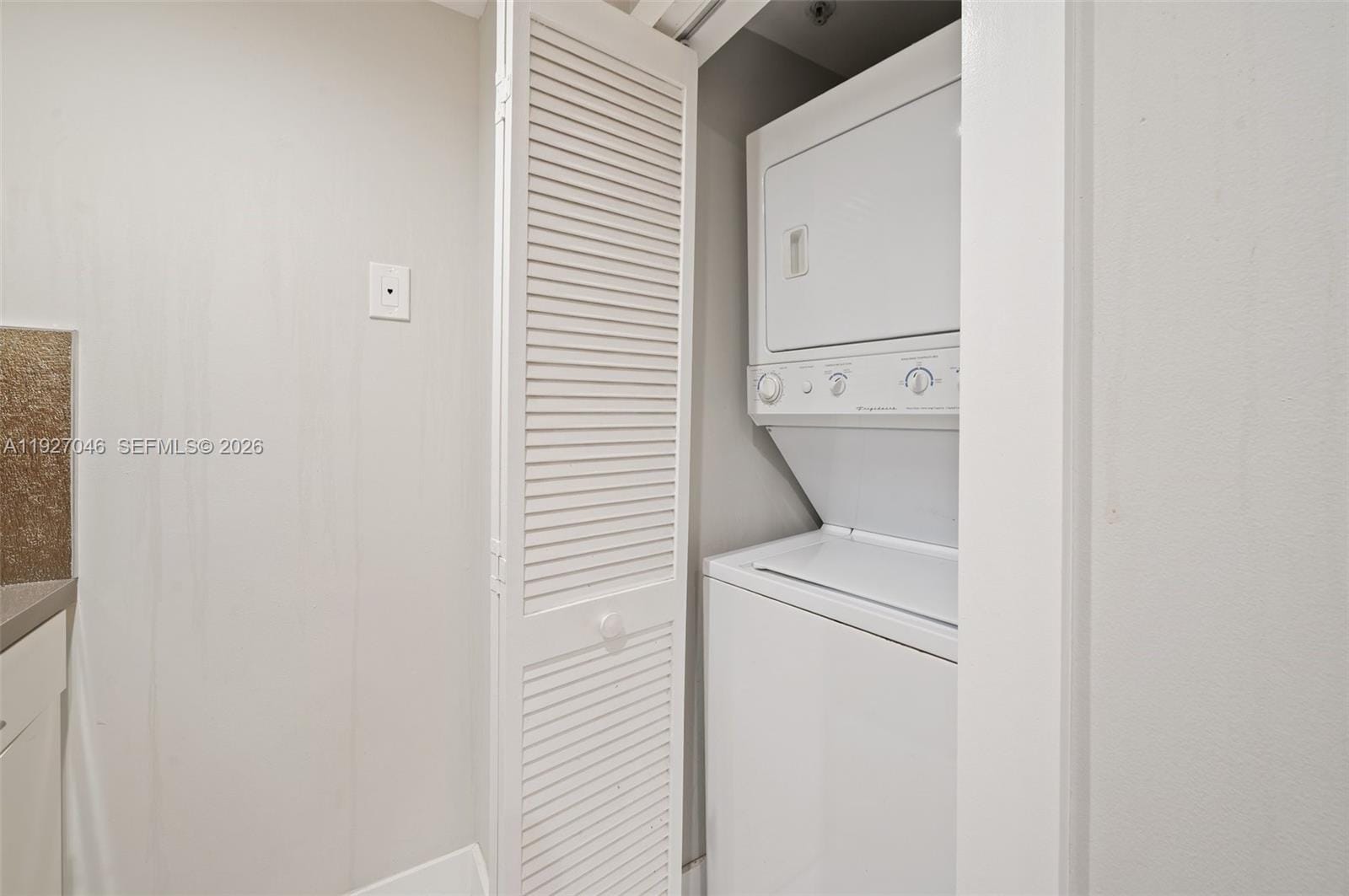701 Brickell Key Boulevard 1605, Miami, FL 33131 photo 23