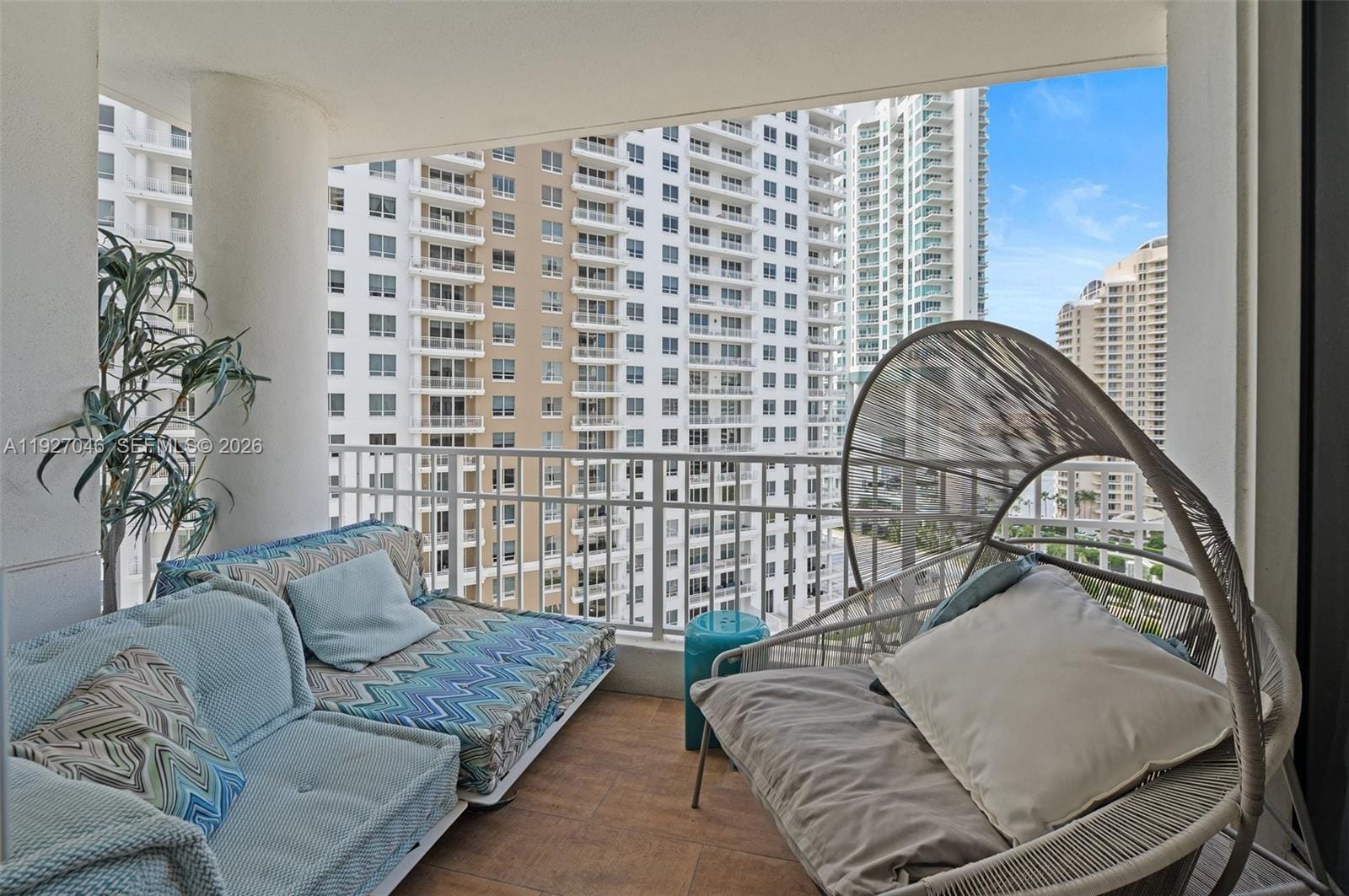 701 Brickell Key Boulevard 1605, Miami, FL 33131 photo 27