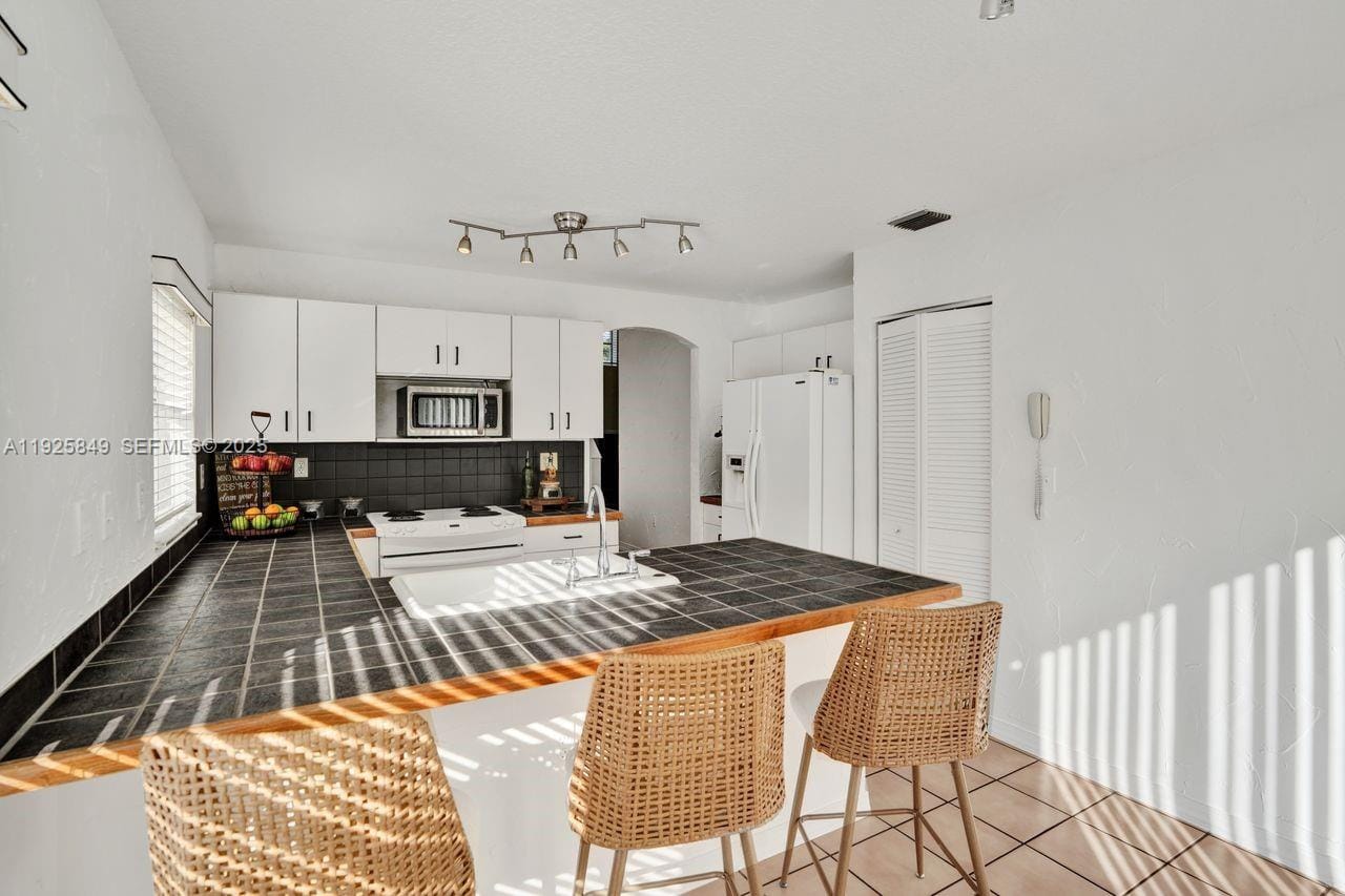 1256 NW 125th Terrace, Sunrise, FL 33323 photo 11