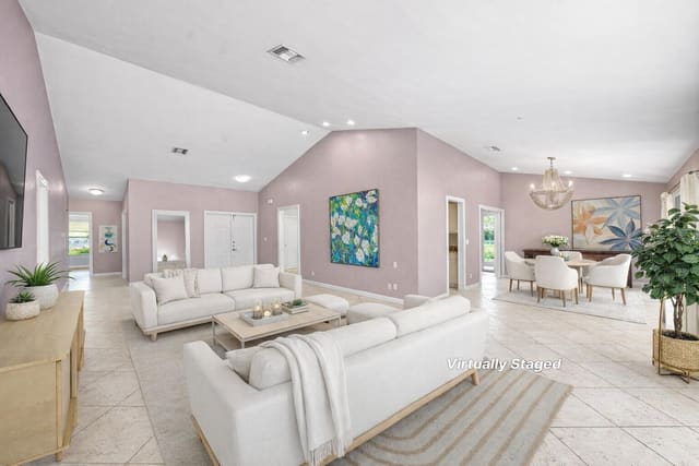6200 Via Tierra Drive, Boca Raton, FL 33433