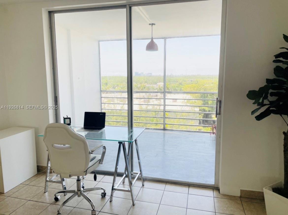 3660 NE 166th Street 812, North Miami Beach, FL 33160 photo 13