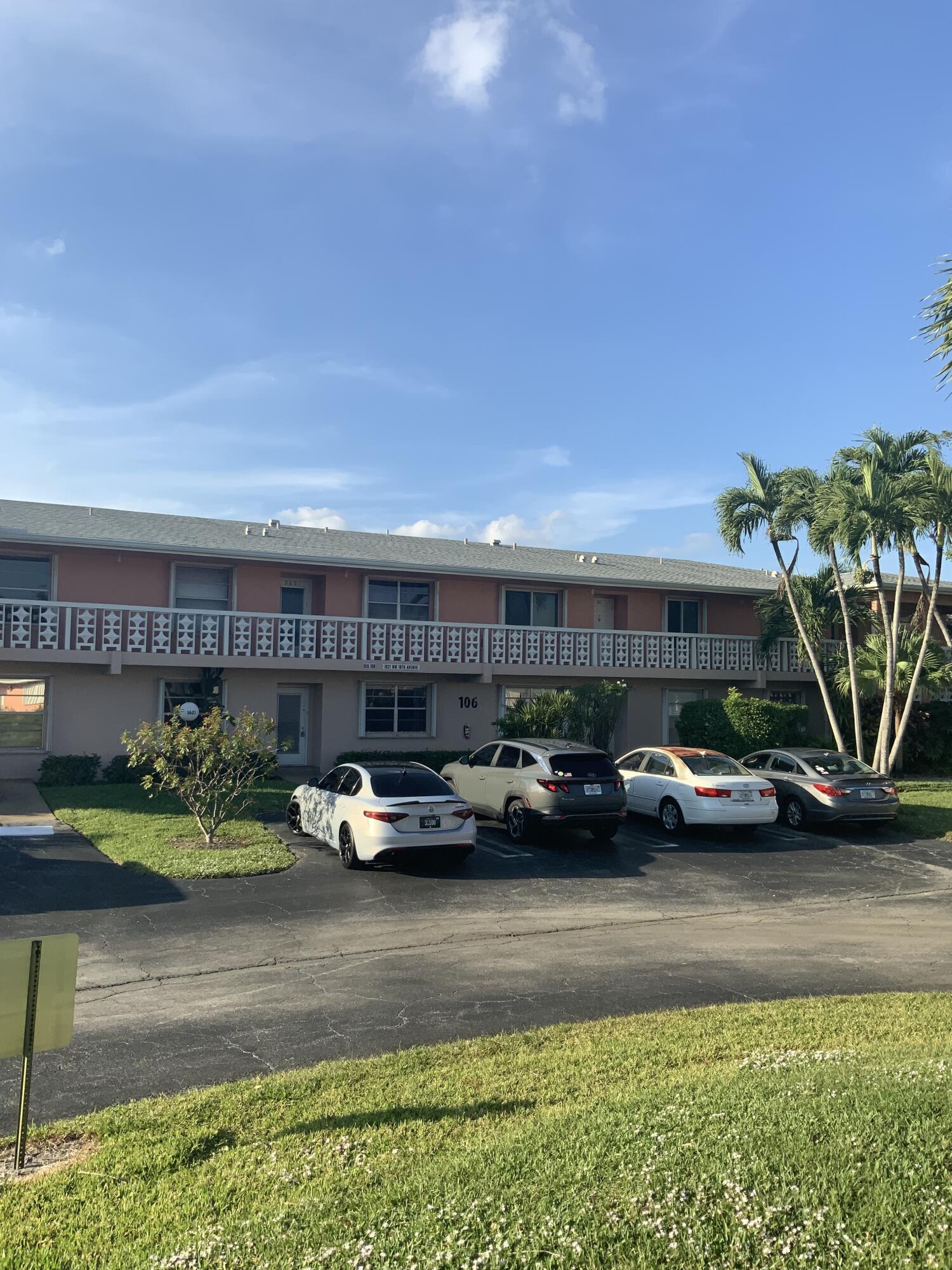 1621 NW 18th Avenue 102, Delray Beach, FL 33445, Delray Beach