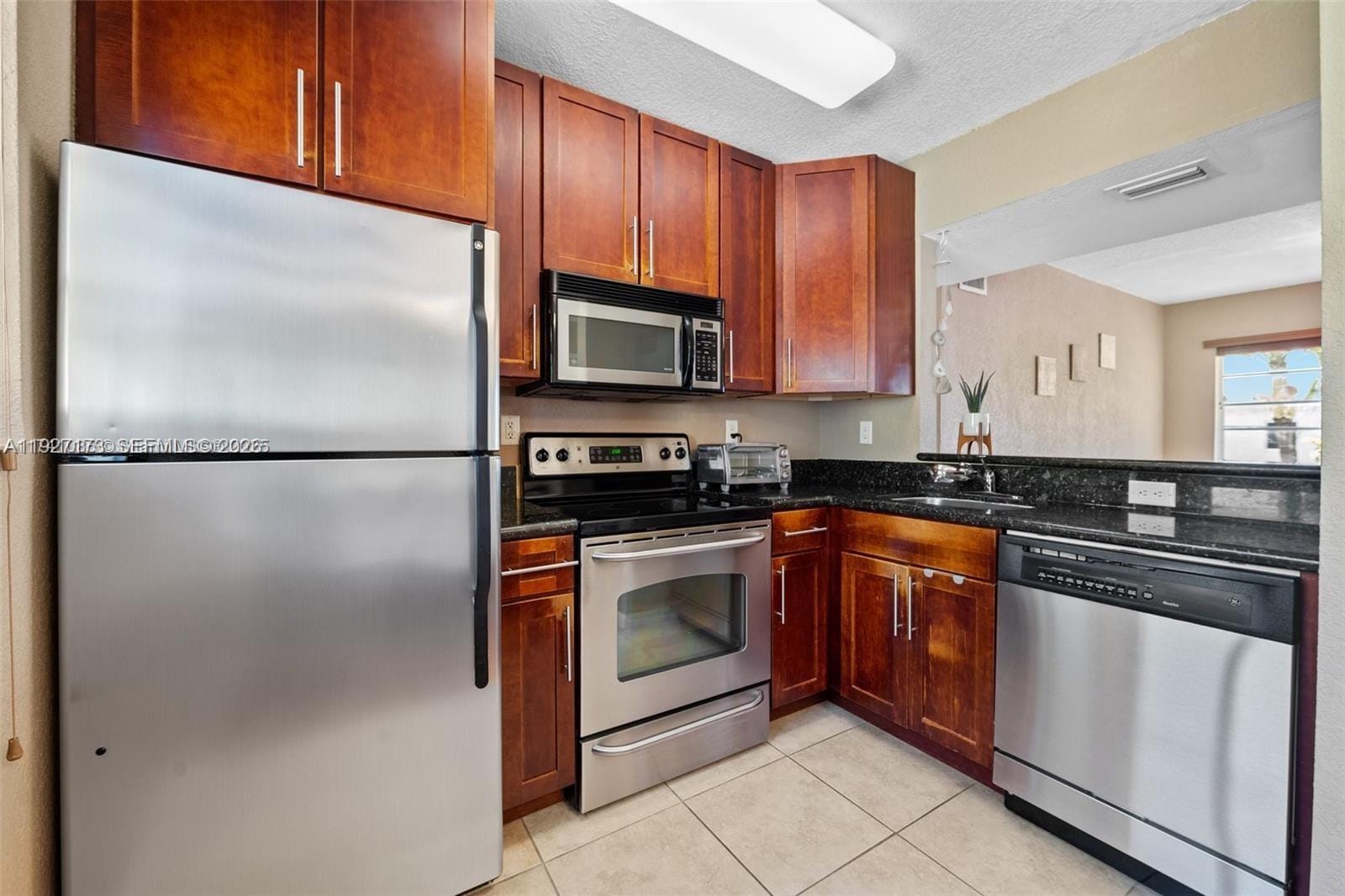 8345 Byron Avenue 6 — photo 9