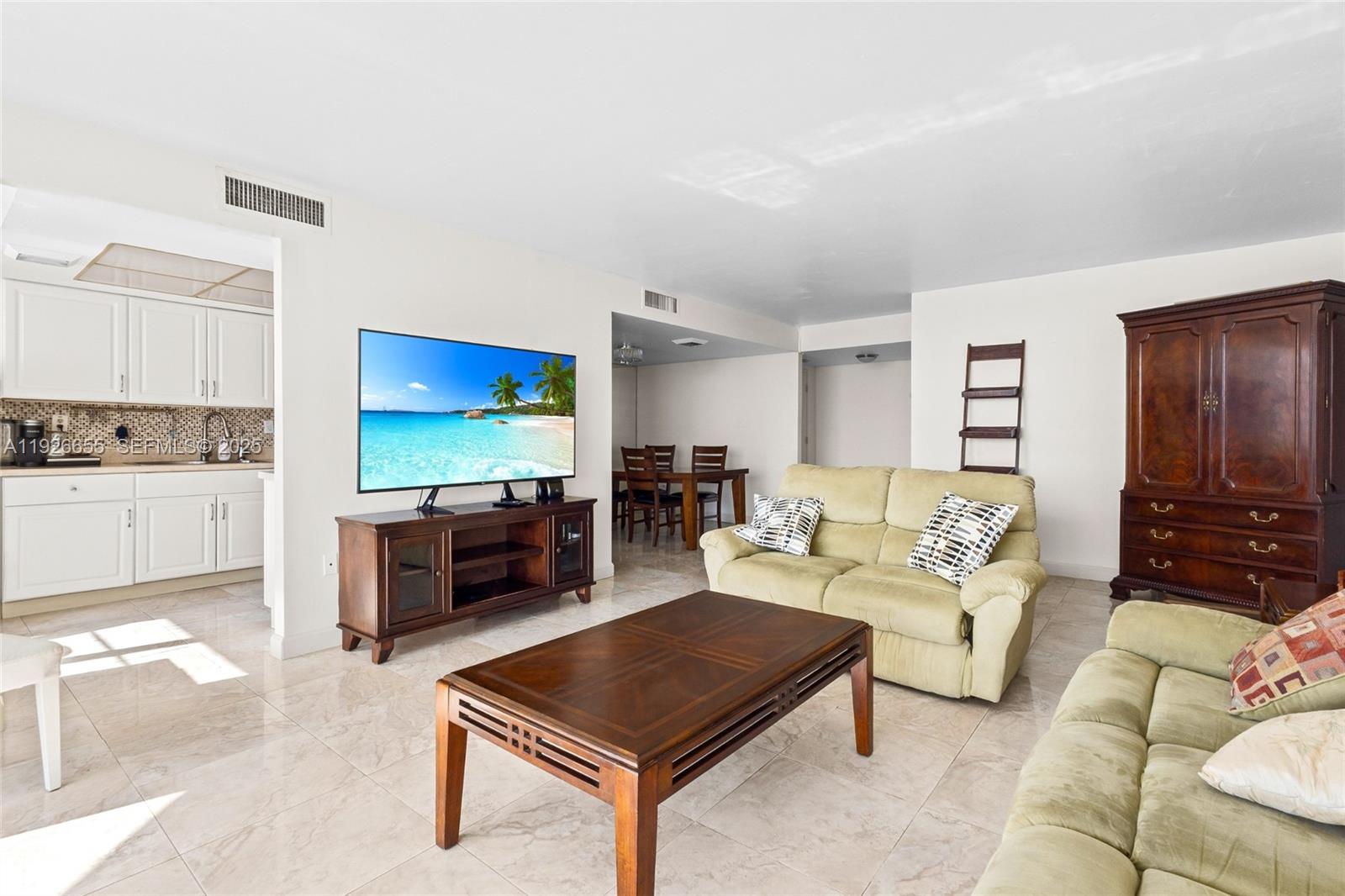 18011 Biscayne Boulevard 1501, Aventura, FL 33160 photo 16