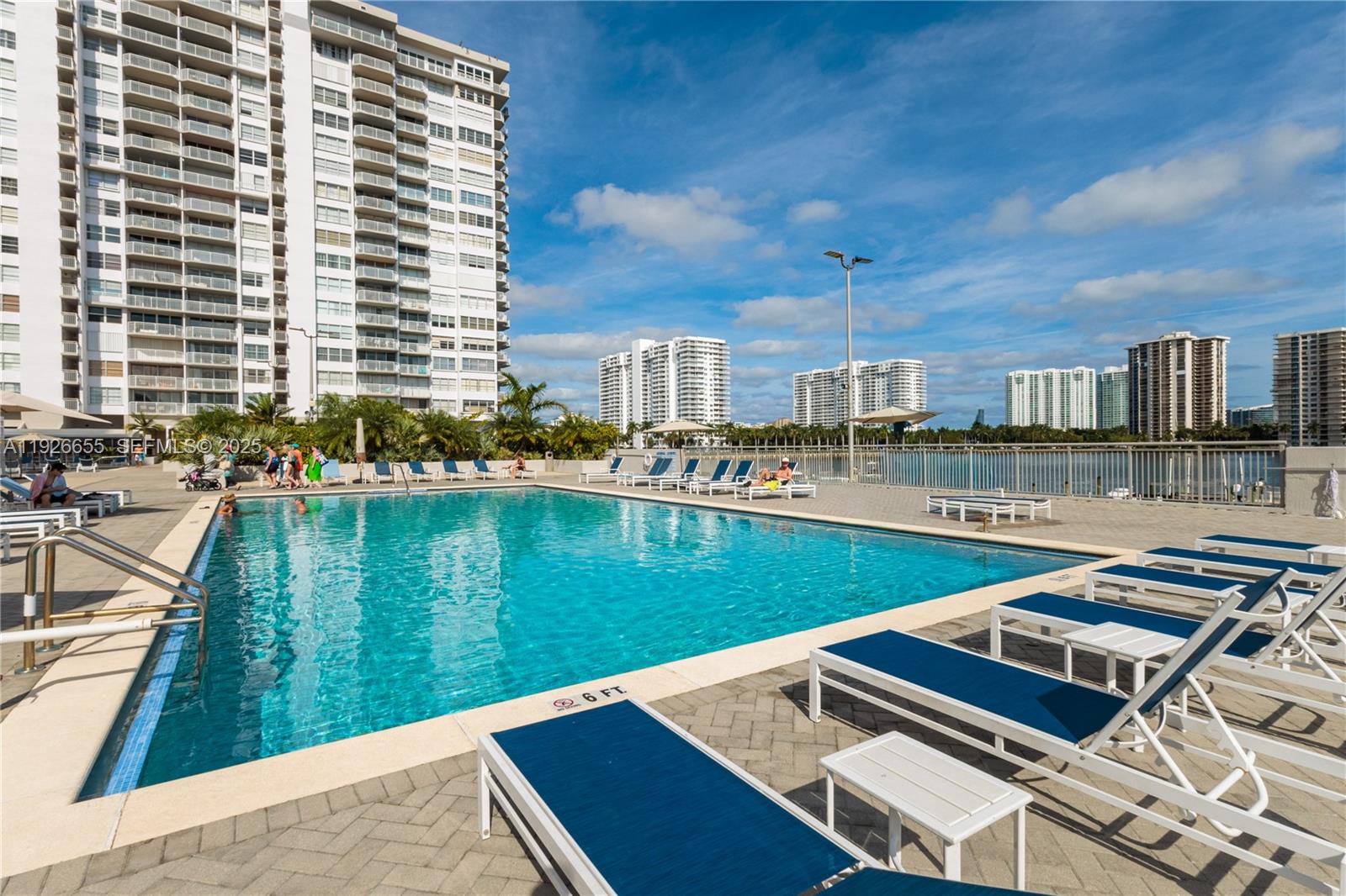 18011 Biscayne Boulevard 1501 — photo 4