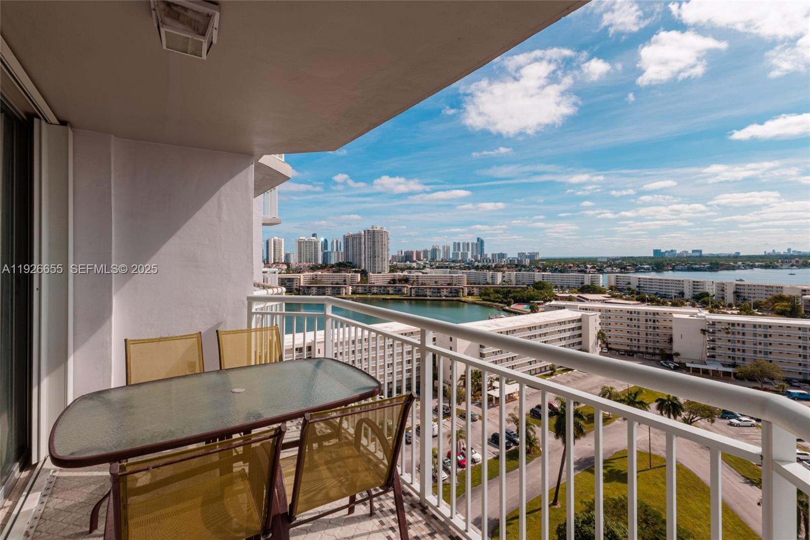 18011 Biscayne Boulevard 1501 — photo 10