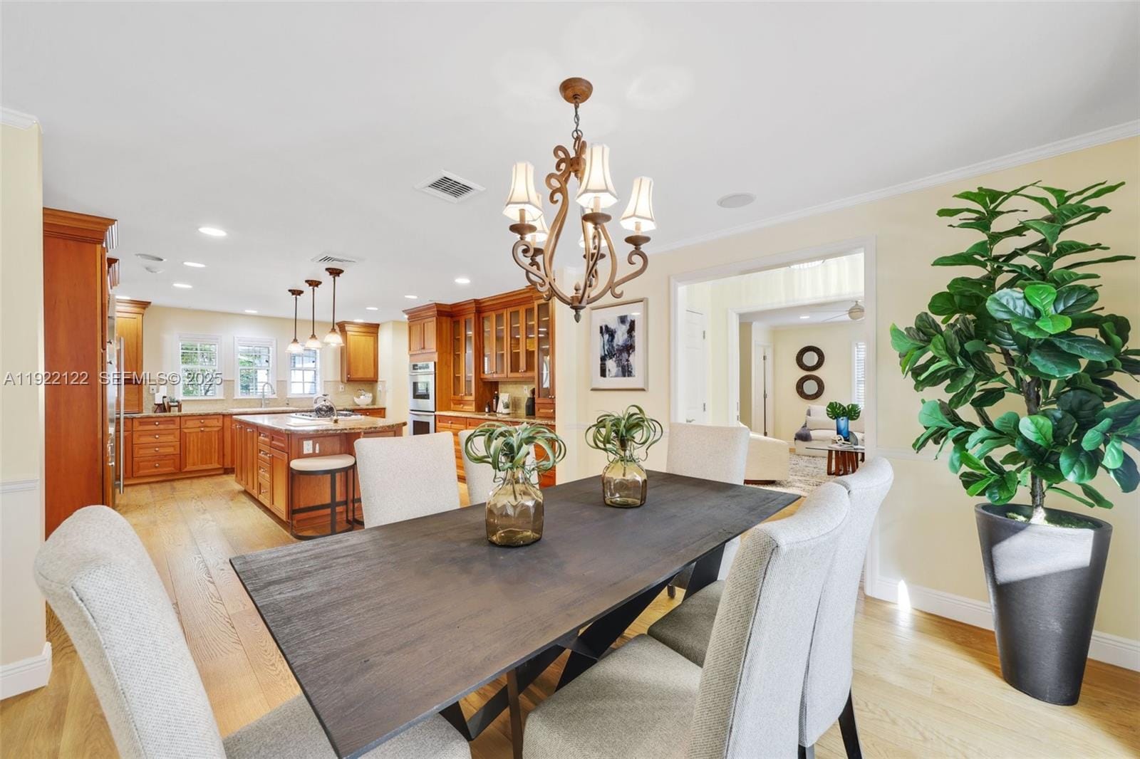608 Middle River Drive, Fort Lauderdale, FL 33304 photo 14