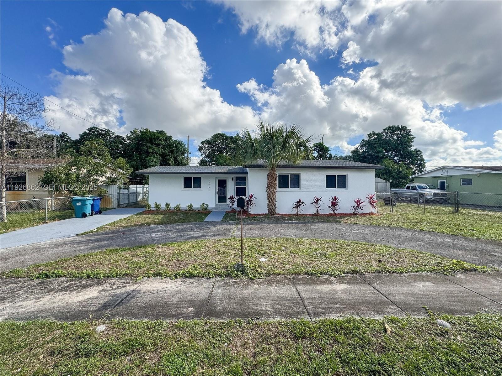 17231 NW 24th Place, Miami Gardens, FL 33056 photo 2