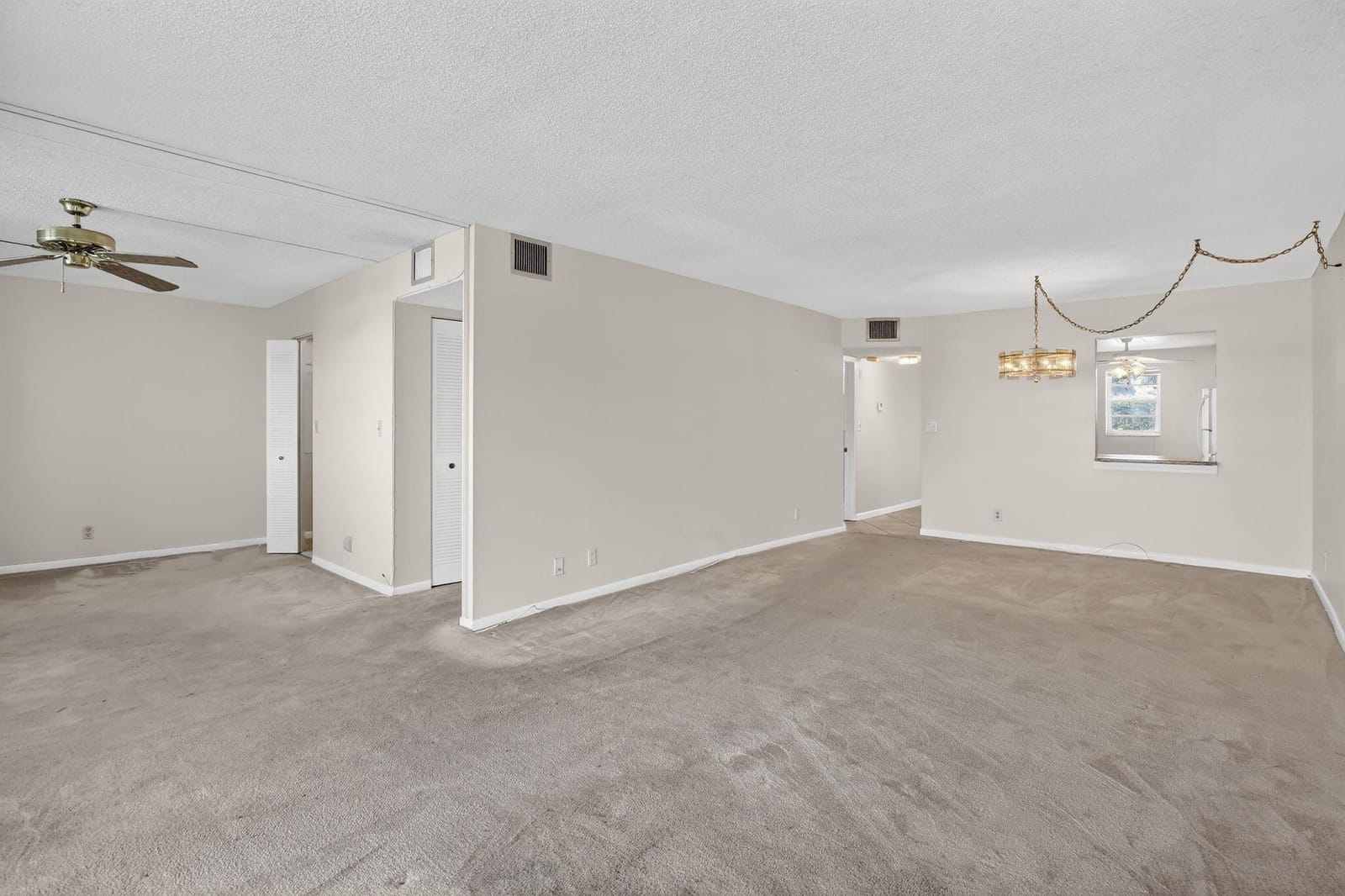 2571 Aragon Boulevard 214, Sunrise, FL 33322 photo 13