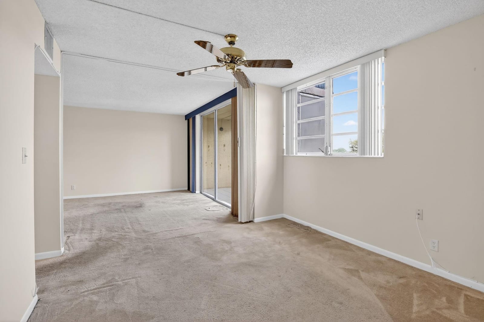 2571 Aragon Boulevard 214, Sunrise, FL 33322 photo 18