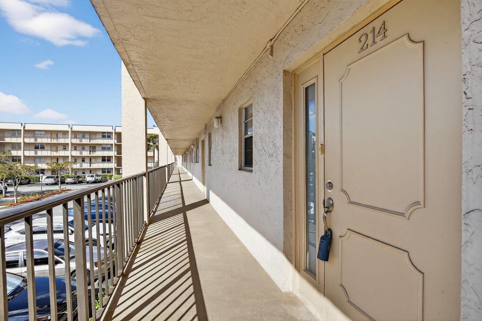 2571 Aragon Boulevard 214, Sunrise, FL 33322 photo 3