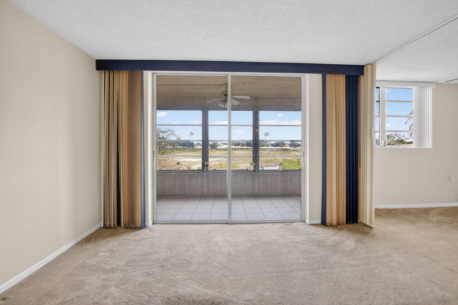 2571 Aragon Boulevard 214, Sunrise, FL 33322 photo 24