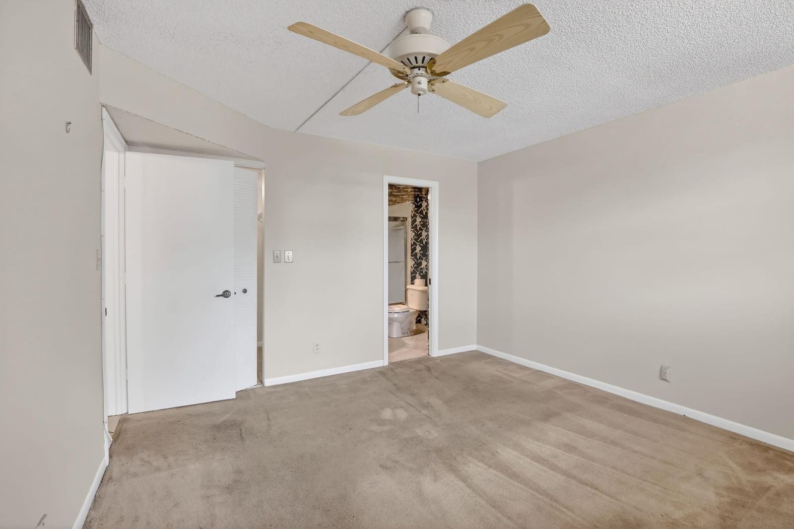2571 Aragon Boulevard 214, Sunrise, FL 33322 photo 26