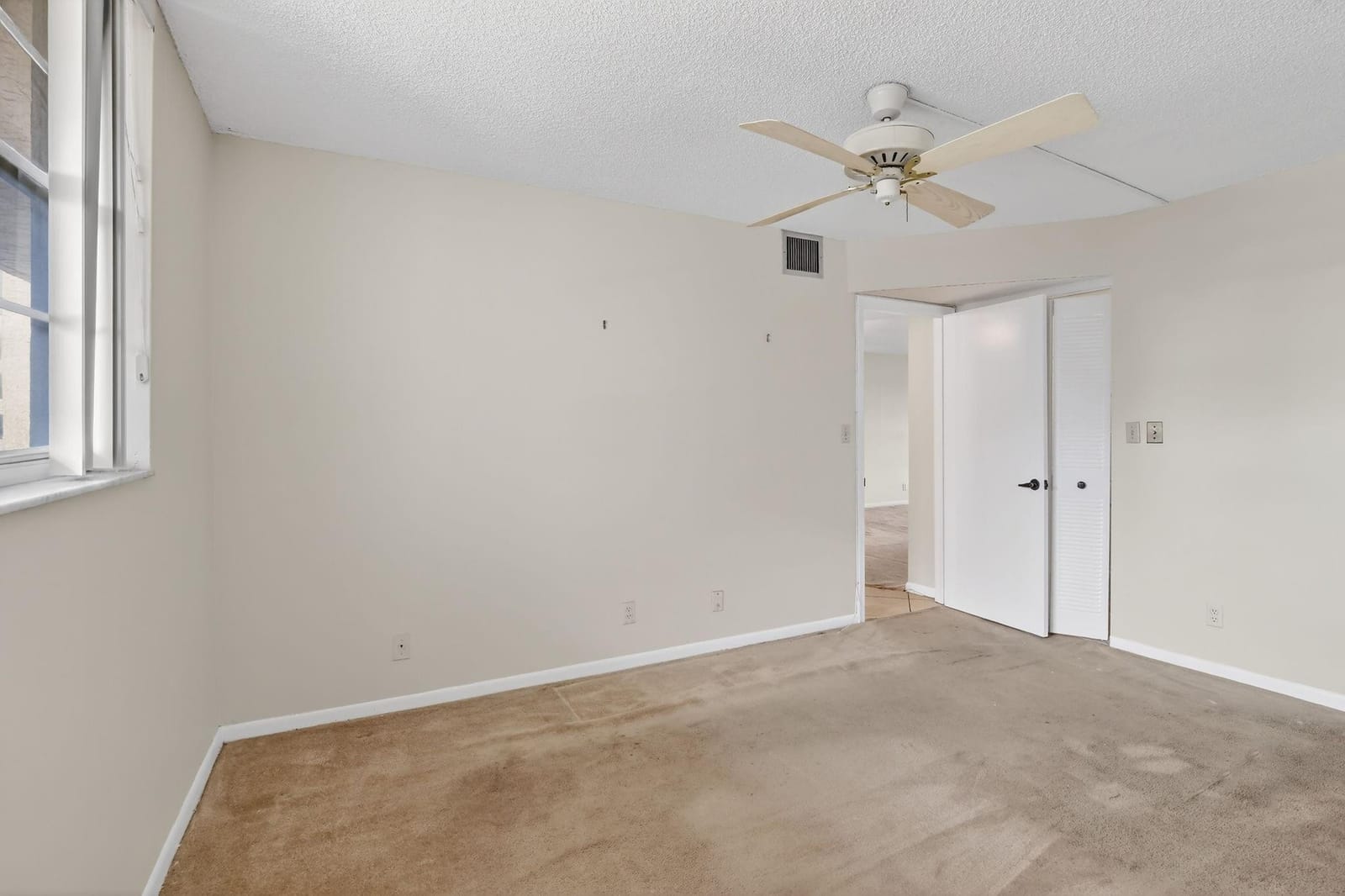 2571 Aragon Boulevard 214, Sunrise, FL 33322 photo 27