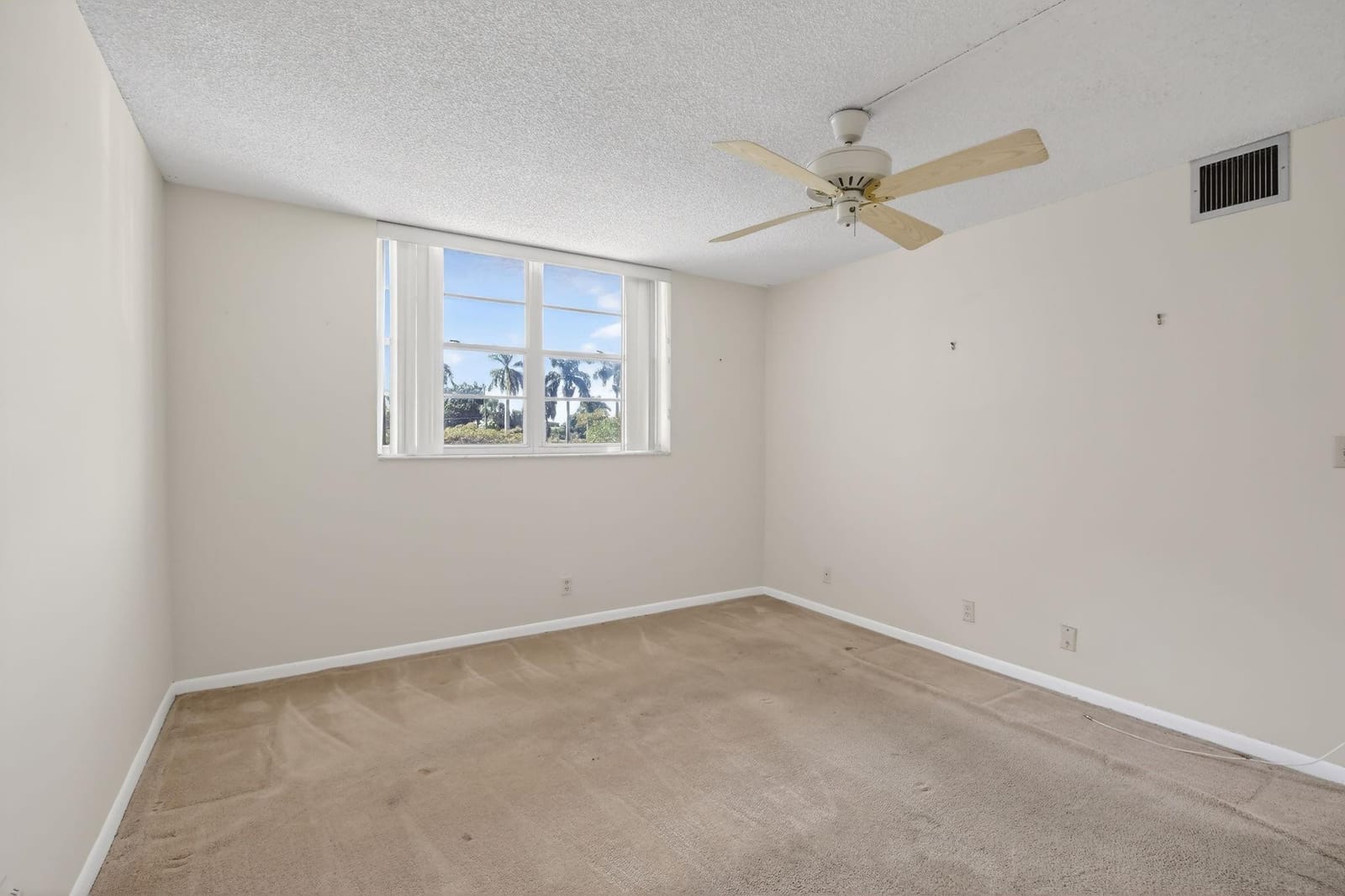 2571 Aragon Boulevard 214, Sunrise, FL 33322 photo 28