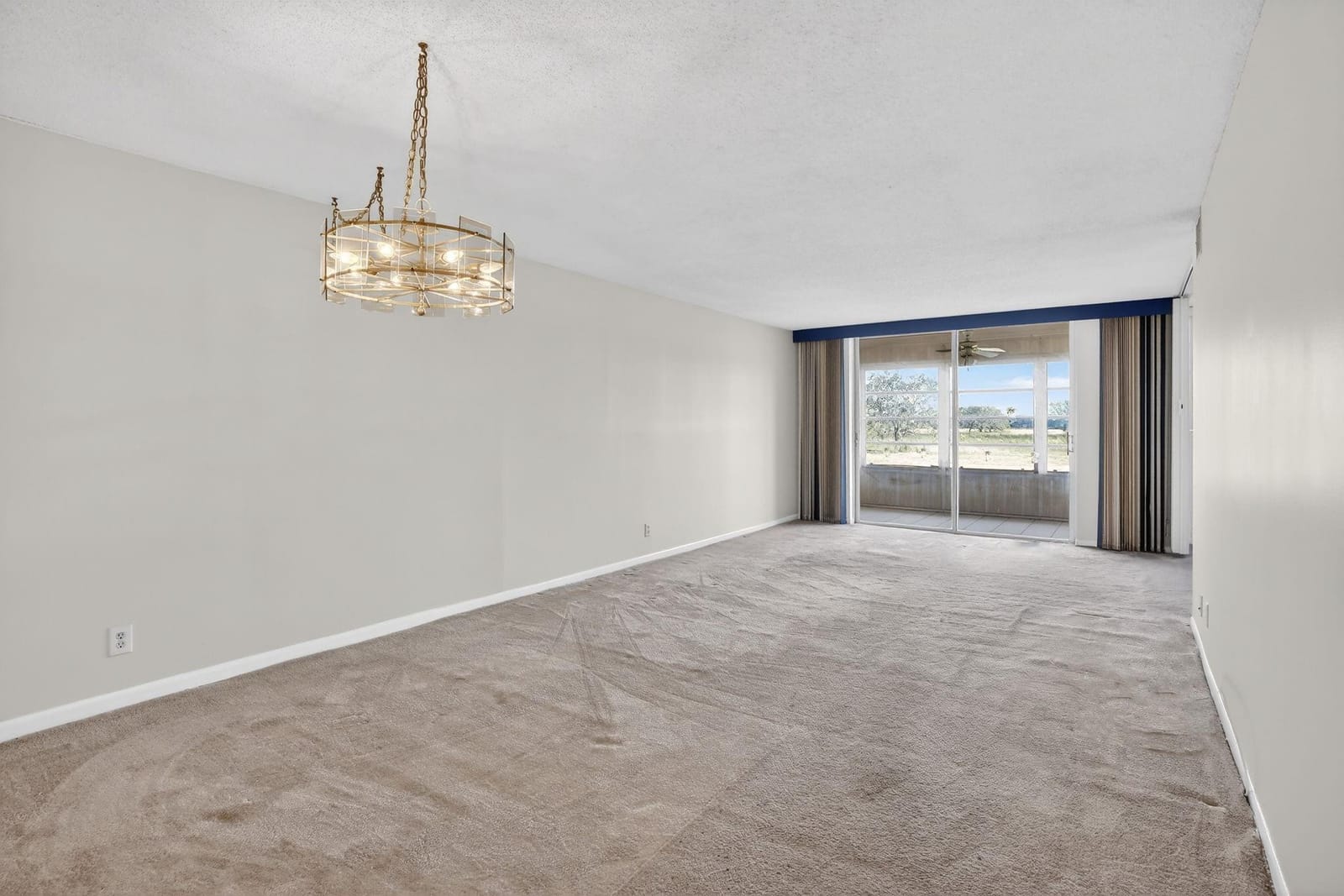 2571 Aragon Boulevard 214, Sunrise, FL 33322 photo 10
