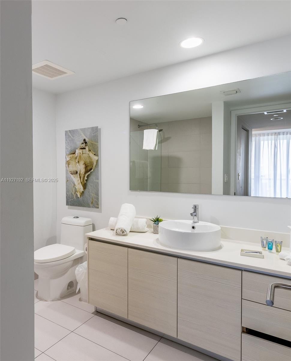 2602 E Hallandale Beach Boulevard R708 — photo 11
