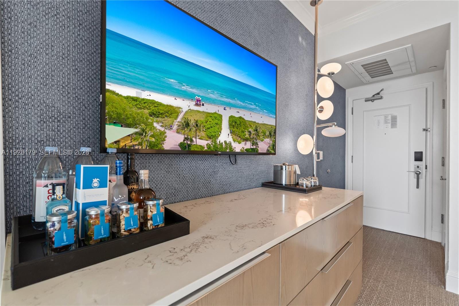 4401 Collins Avenue 2517, Miami Beach, FL 33140 photo 16