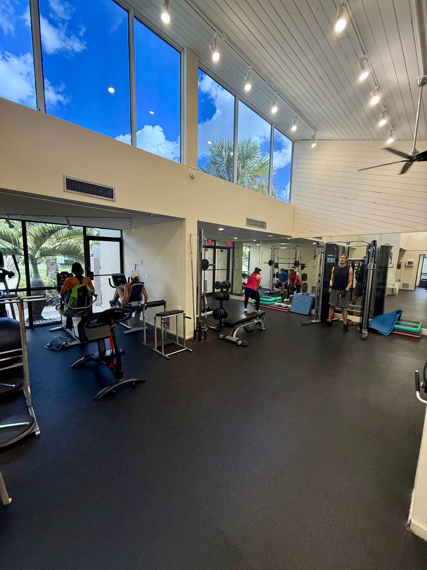 2202 S Cypress Bend Drive 101, Pompano Beach, FL 33069 photo 16