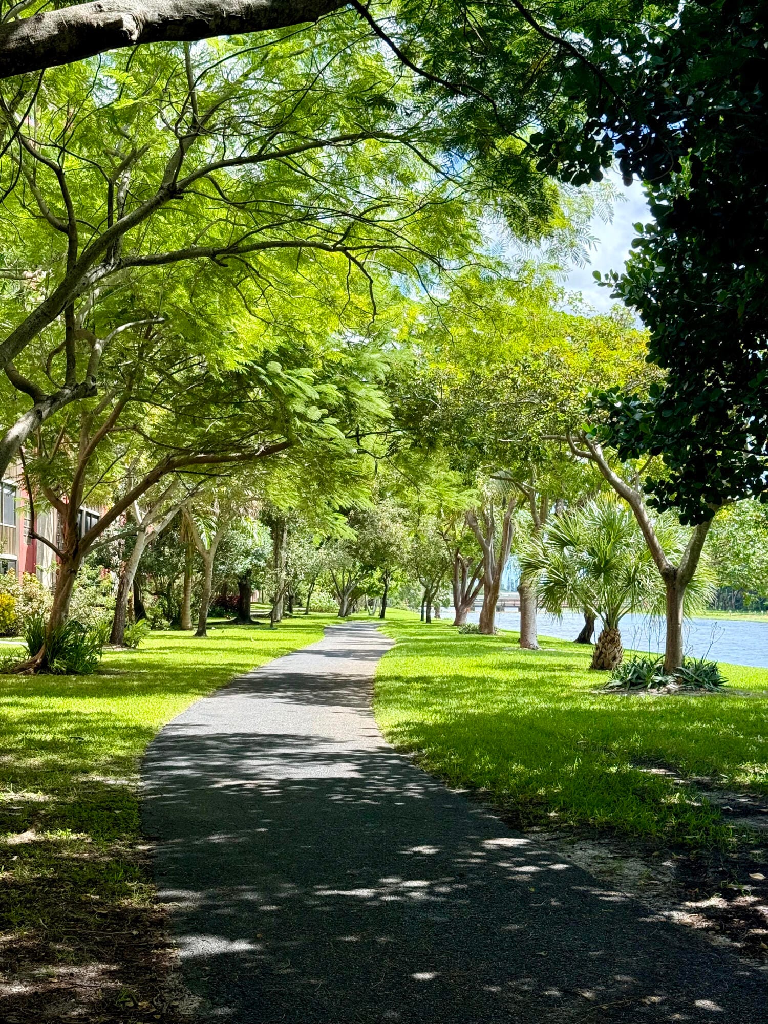 2202 S Cypress Bend Drive 101, Pompano Beach, FL 33069 photo 18
