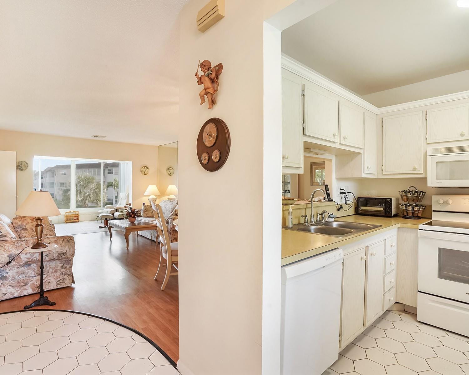 3500 NW 48th Avenue 513 — photo 11