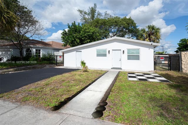 3017 NW 2nd Street, sold in Pompano Beach, Pompano Beach, FL