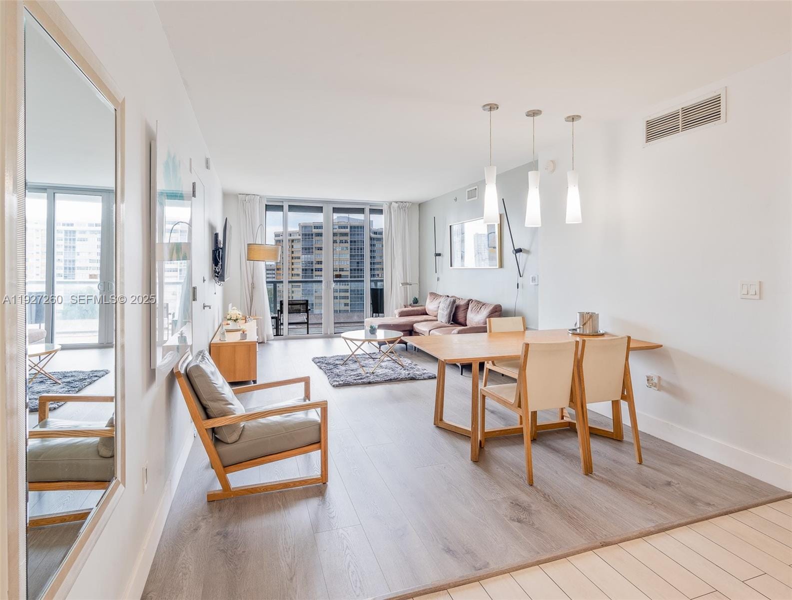2602 E Hallandale Beach Boulevard R809 — photo 2