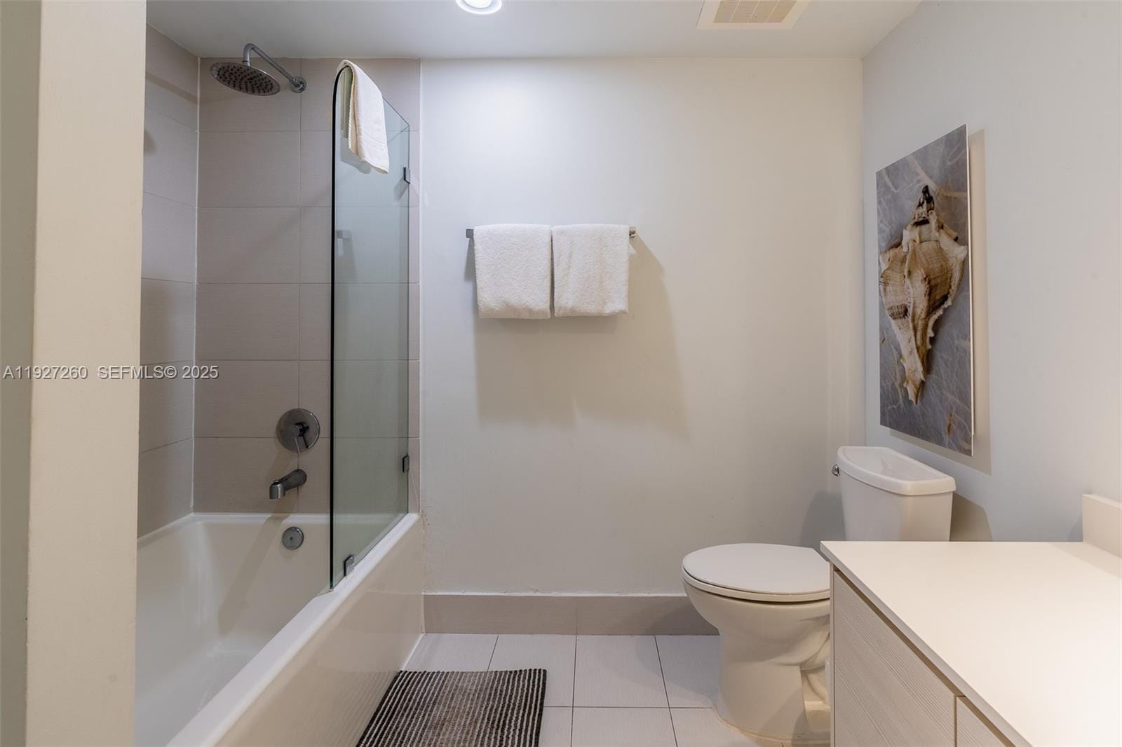 2602 E Hallandale Beach Boulevard R809 — photo 10