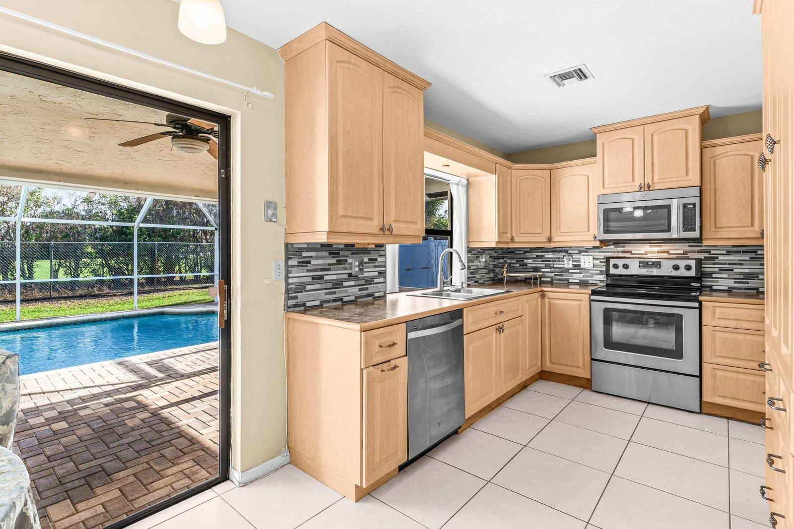 17294 Lake Park Road, Boca Raton, FL 33487 photo 24