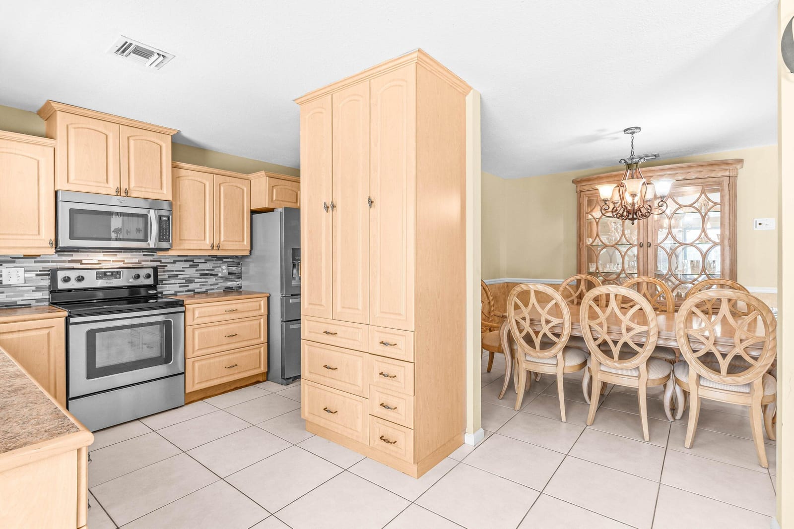 17294 Lake Park Road — photo 5