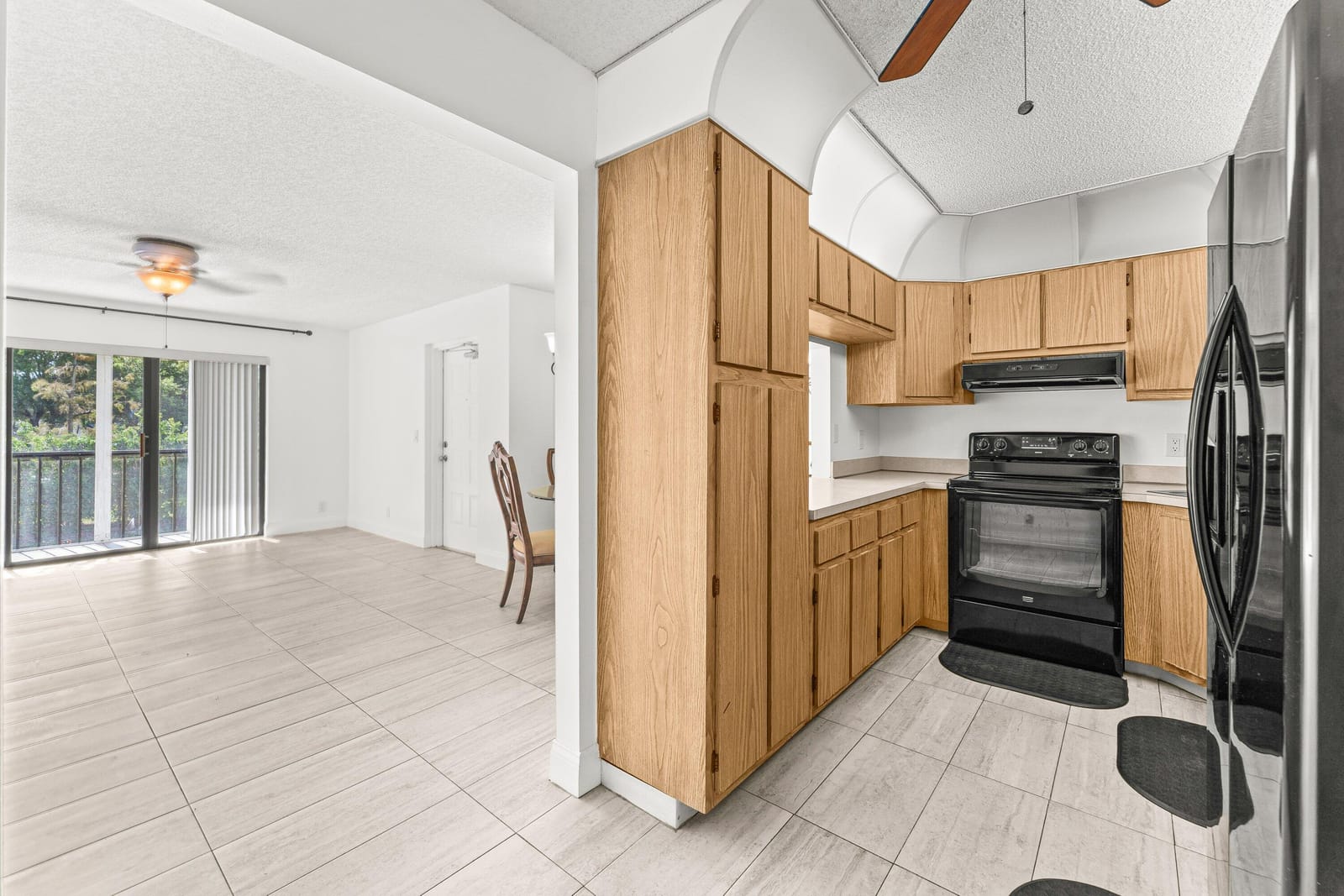 1117 Green Pine Boulevard D2, West Palm Beach, FL 33409 photo 18