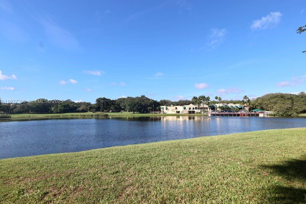 9450 Poinciana Place 106 — photo 3