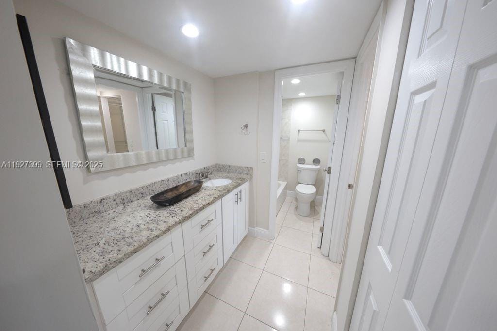 9450 Poinciana Place 106 — photo 9