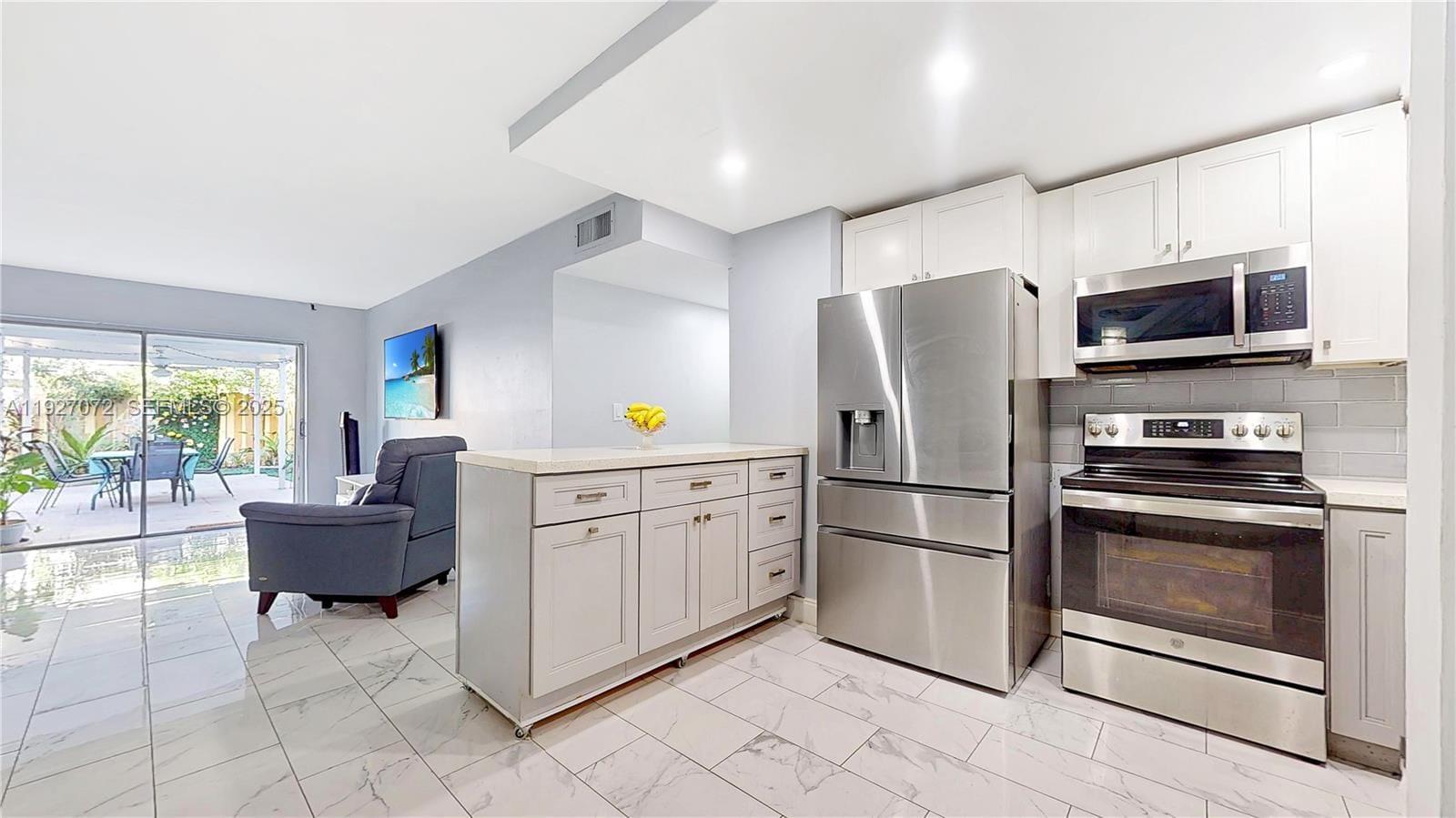 6195 W 18th Avenue G101, Hialeah, FL 33012 photo 2