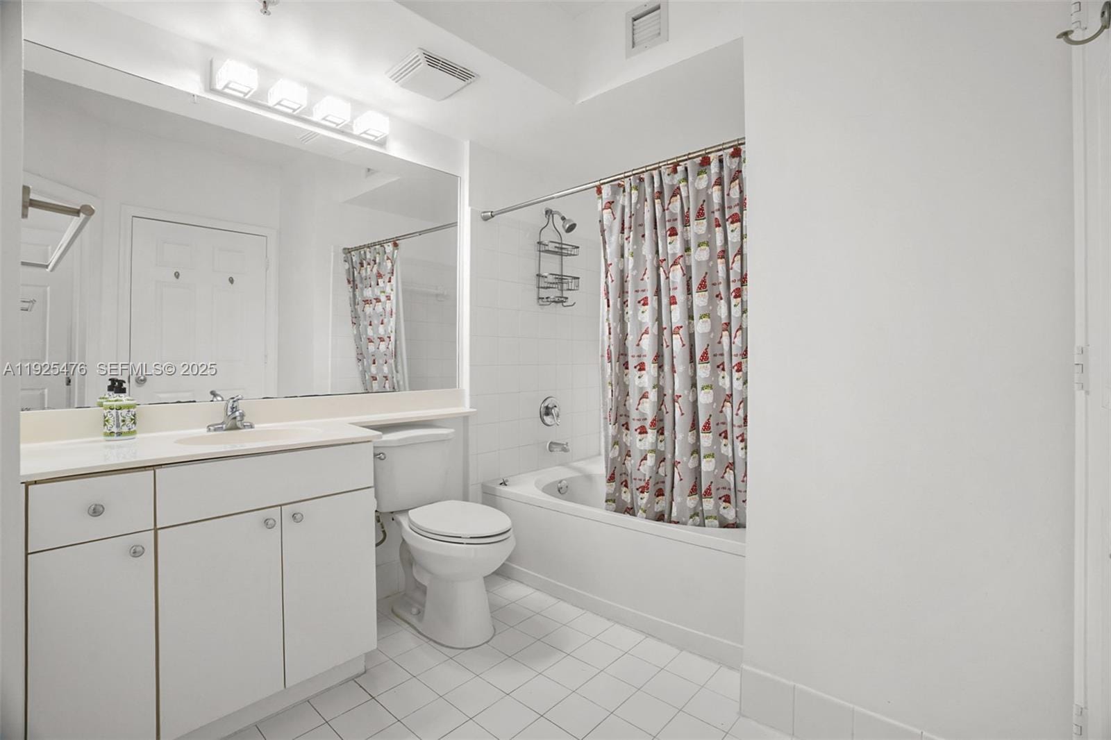 17150 N Bay Road 2706, Sunny Isles Beach, FL 33160 photo 28