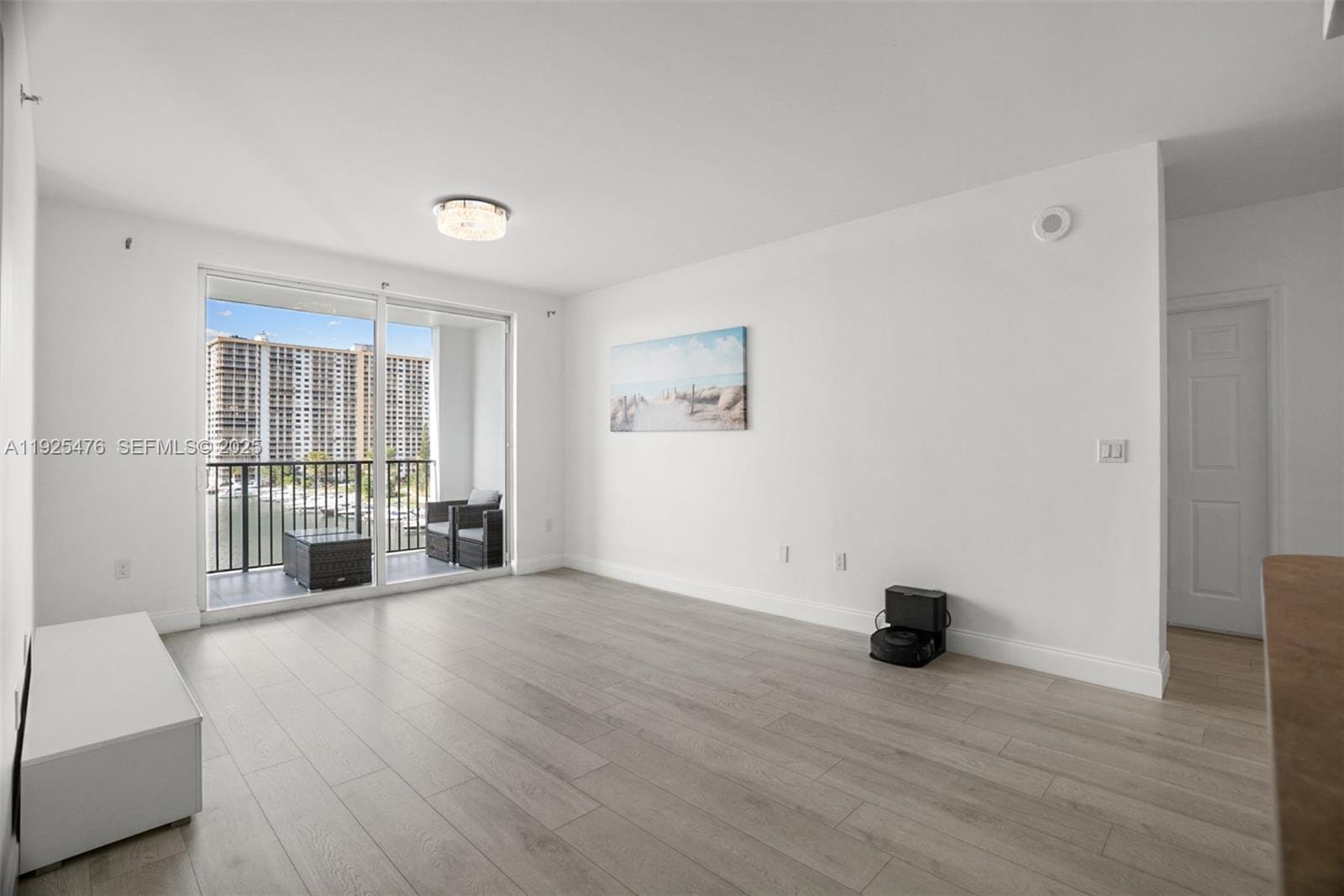 17150 N Bay Road 2706, Sunny Isles Beach, FL 33160 photo 8
