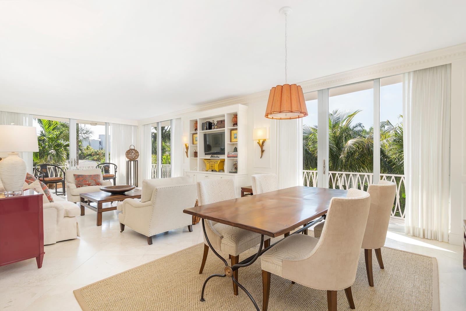 429 Australian Avenue 110, Palm Beach, FL 33480