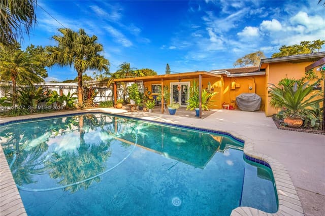 4110 W 7th Lane, sold in Hialeah Estates, Hialeah, FL