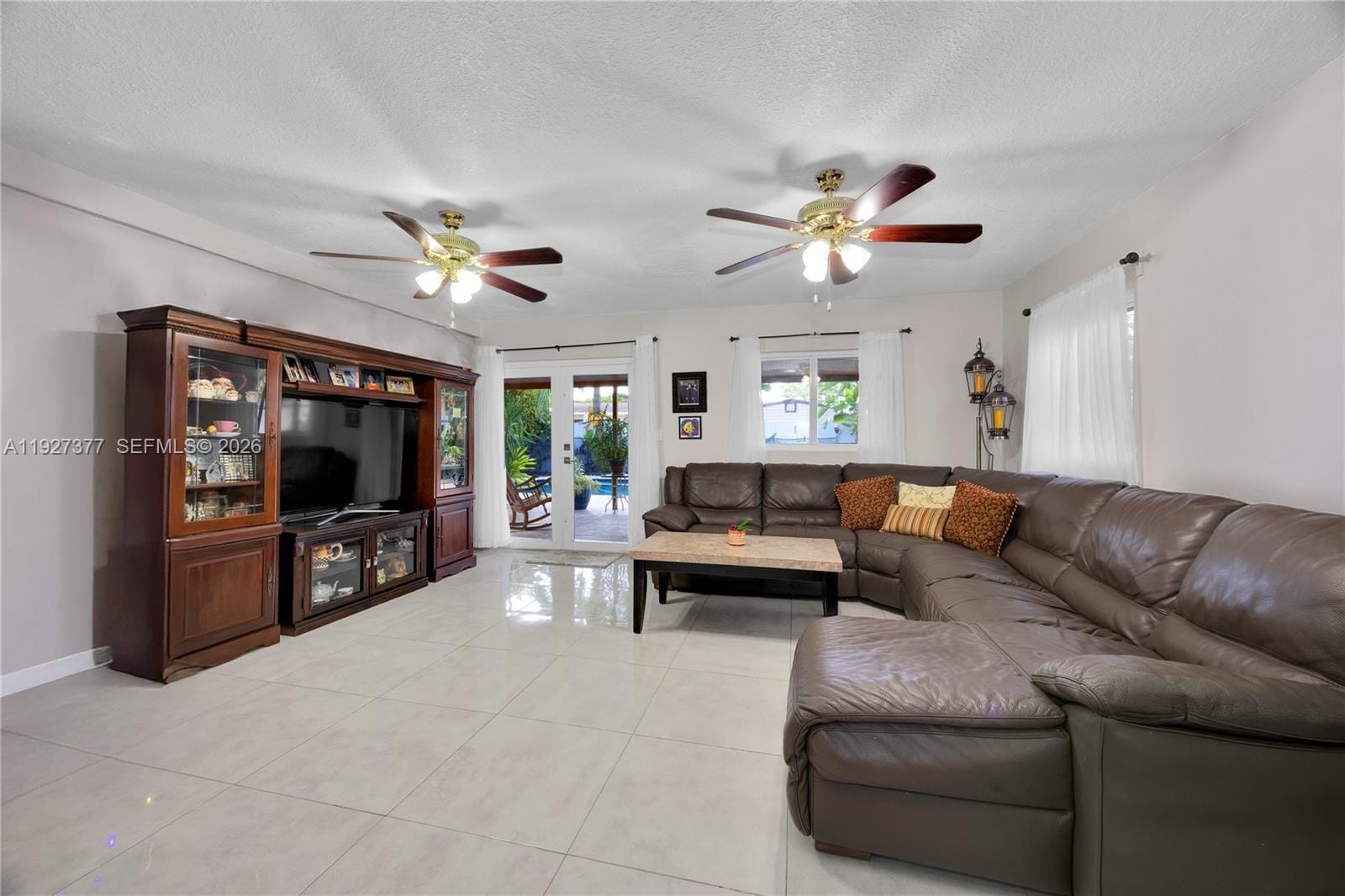 4110 W 7th Lane, Hialeah, FL 33012 photo 6