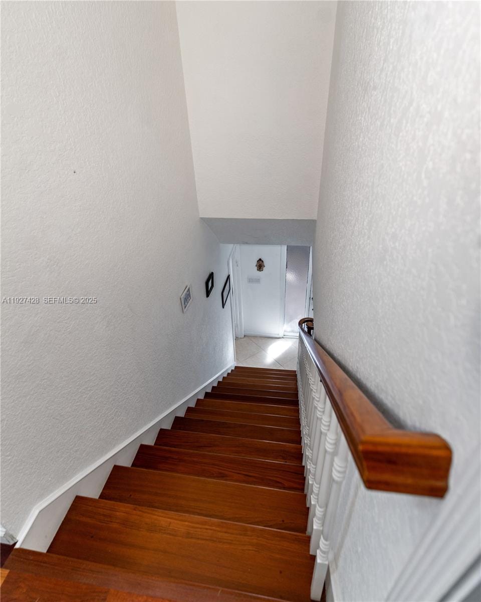 2305 Saint Andrews Road 129, Hollywood, FL 33021 photo 11