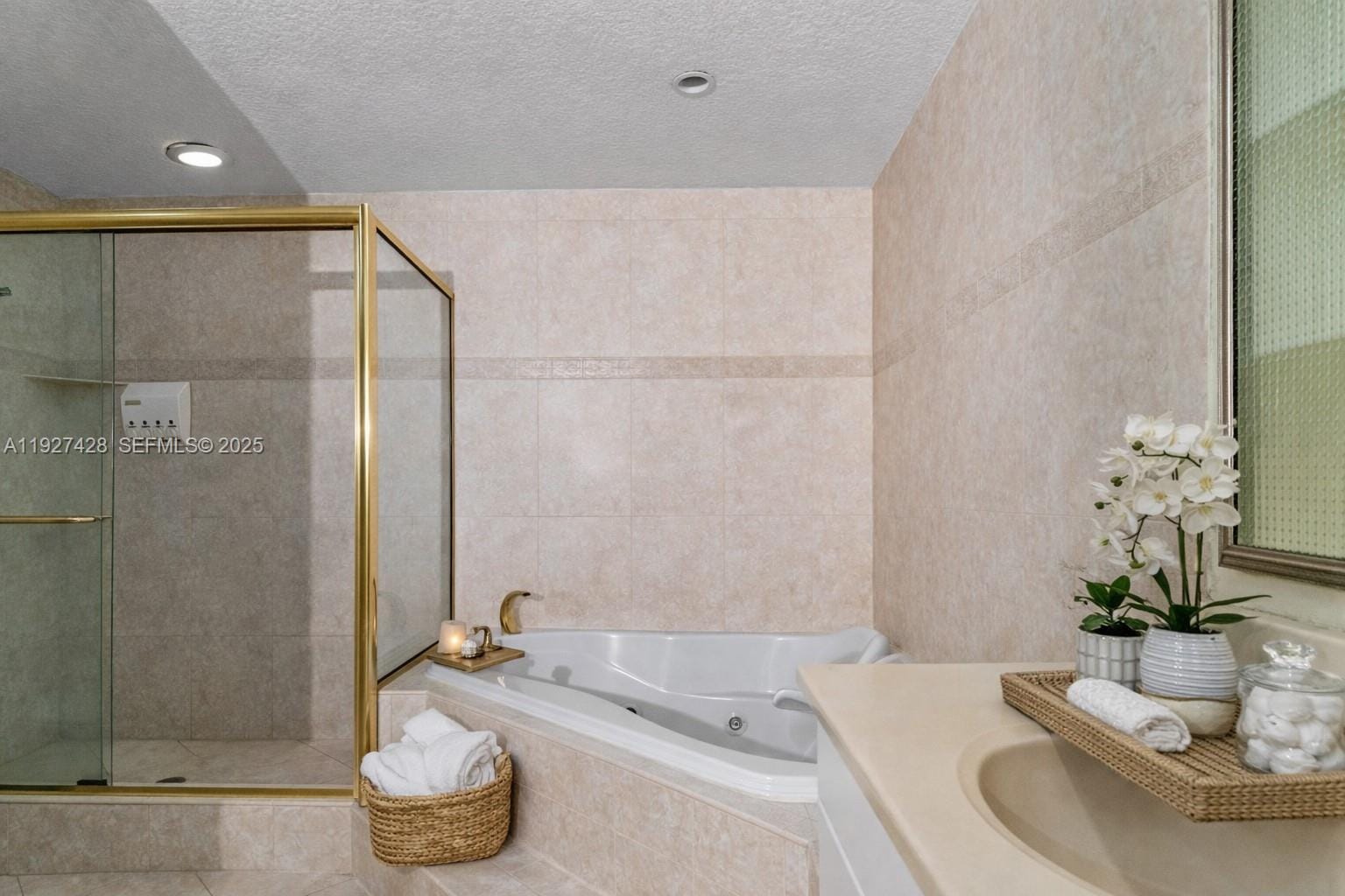 2305 Saint Andrews Road 129, Hollywood, FL 33021 photo 22