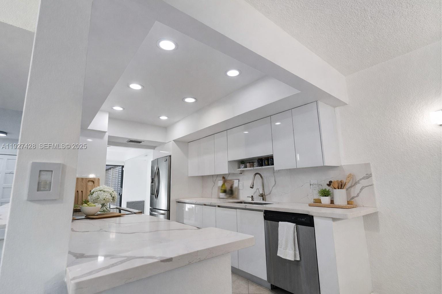 2305 Saint Andrews Road 129, Hollywood, FL 33021 photo 8