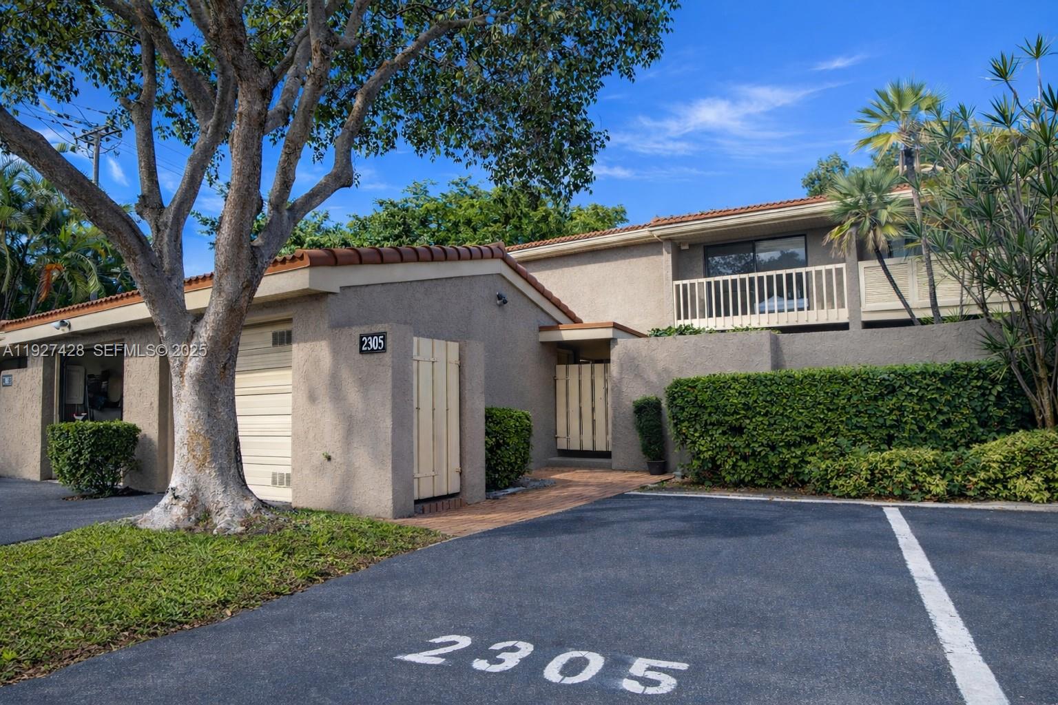 2305 Saint Andrews Road 129, Hollywood, FL 33021, Hollywood