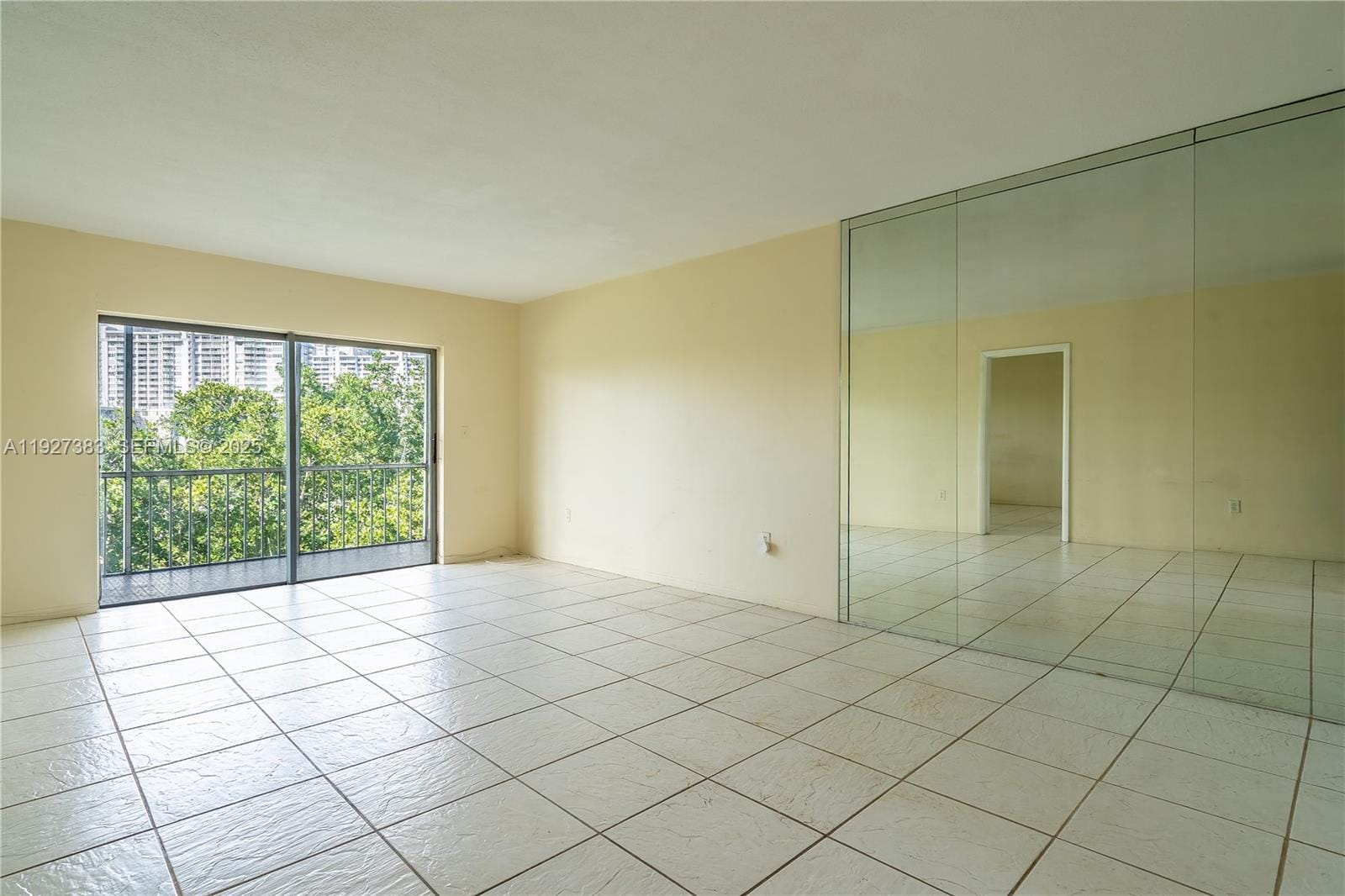 2929 East Point A-303, Aventura, FL 33160