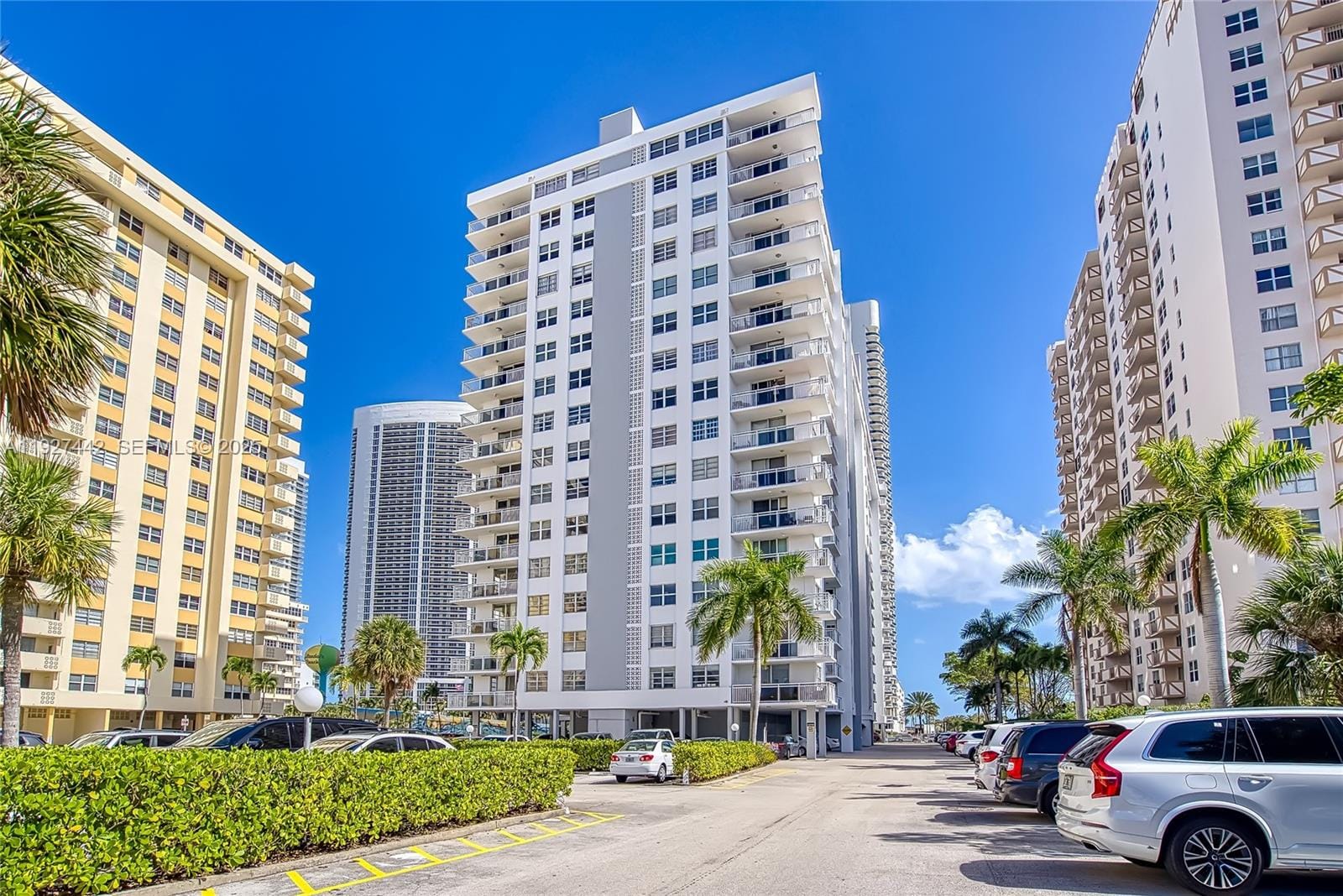 1849 S Ocean Drive 1405 — photo 7