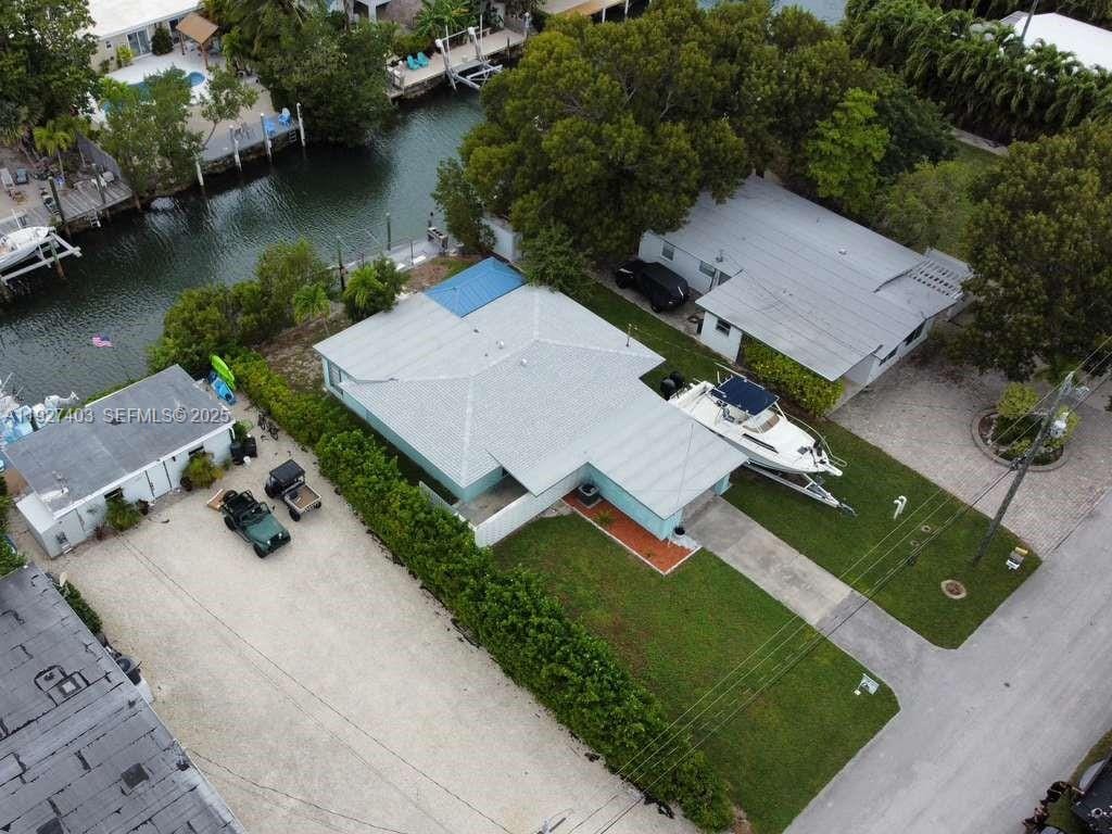 1403 Grouper Drive, Marathon, FL 33050 photo 4