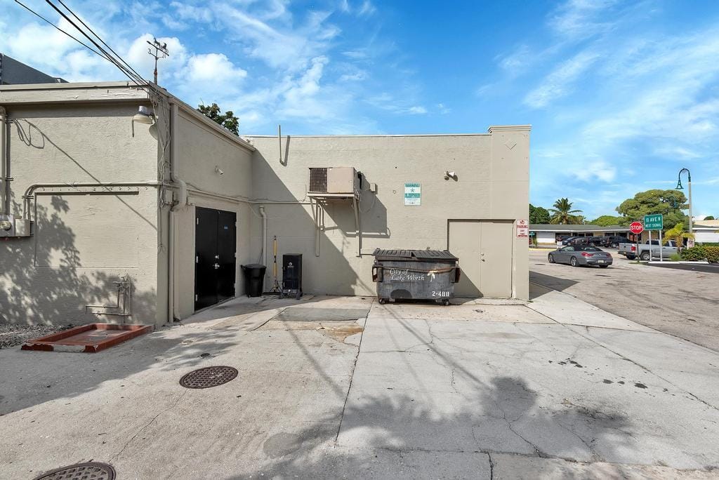 830 N Dixie Highway, Lake Worth Beach, FL 33460 photo 19