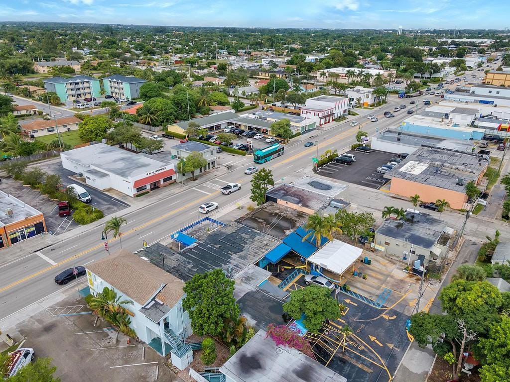 830 N Dixie Highway, Lake Worth Beach, FL 33460 photo 22